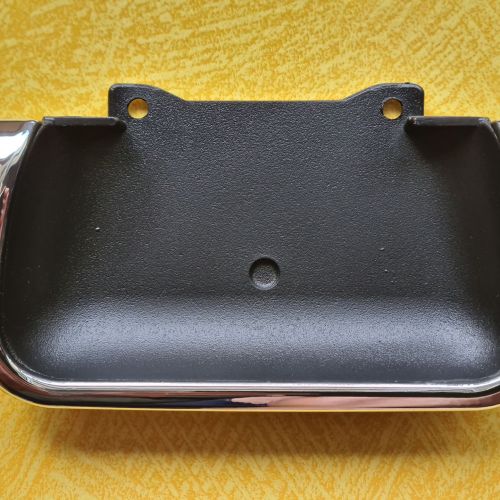 ENJOLIVEUR DE COMMANDE A DISTANCE BORDURE CHROMEE