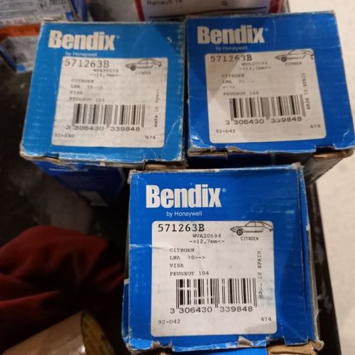 JEU DE PLAQUETTES DE FREIN BENDIX