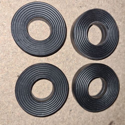 TAMPONS ELASTIQUES DE BARRE STABILISATRICE (dureté racing) Vendues par 4